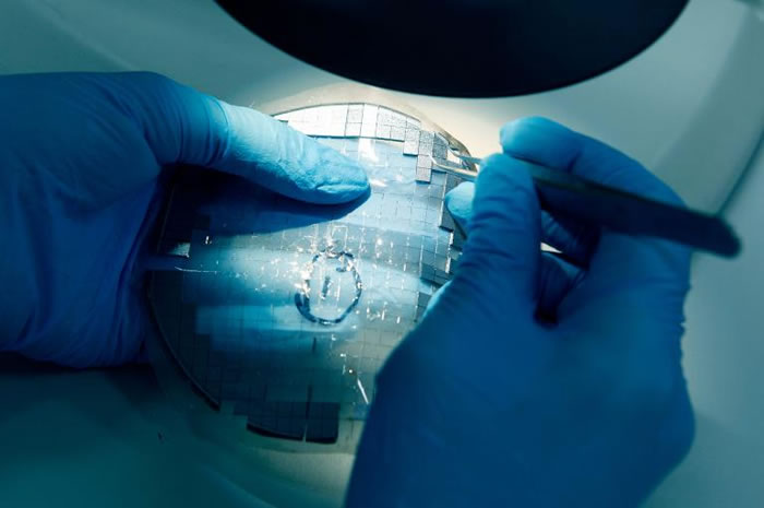 ϵڼЩƬϴմϸС̡ PHOTOGRAPH BY JULIAN KINGMA, ROLEX AWARDS