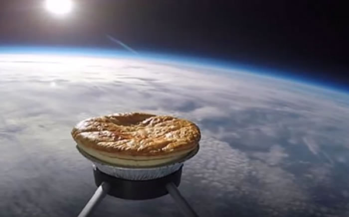 Ӣ����ѧ�ҽ�һ���ڱ����Ͼ������30�����ƽ����