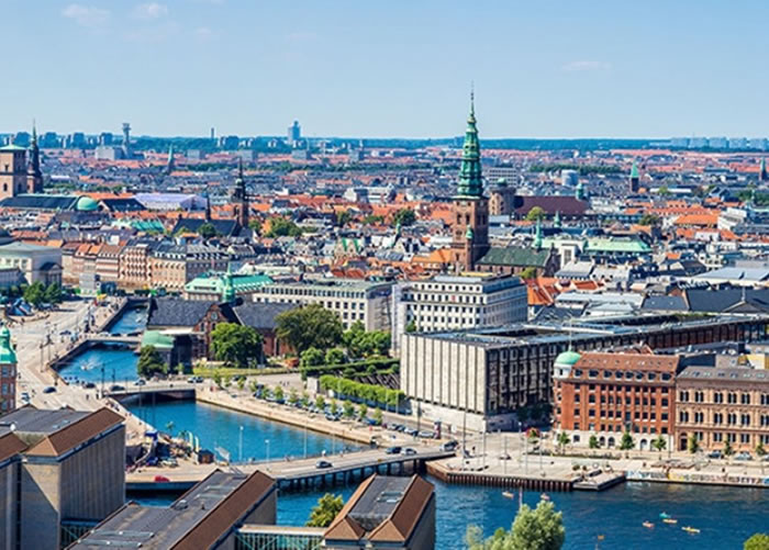 ����Ŀ���ˮƽ��ȥ���µ���ͼΪ�����׶��籾������