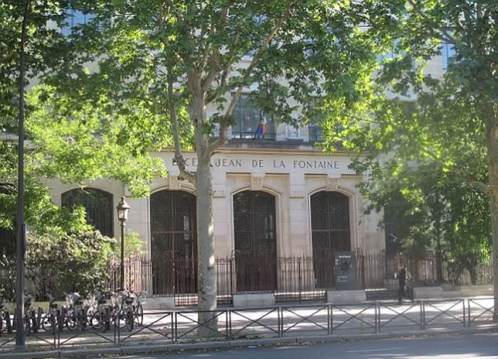 图为发现信件的地方。