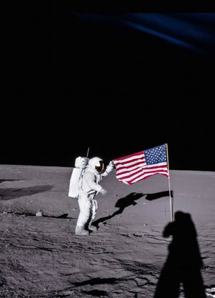 ������12��̫���˱ȶ�����������������졣