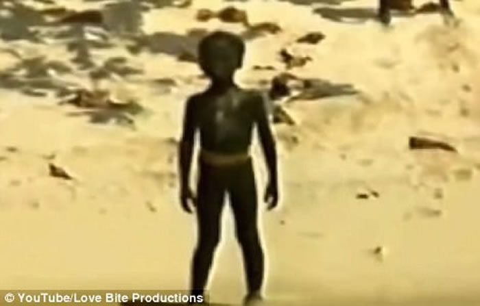 珍贵片段流出:印度洋北森蒂维尔岛原始部落“见人就杀”的森蒂纳尔人