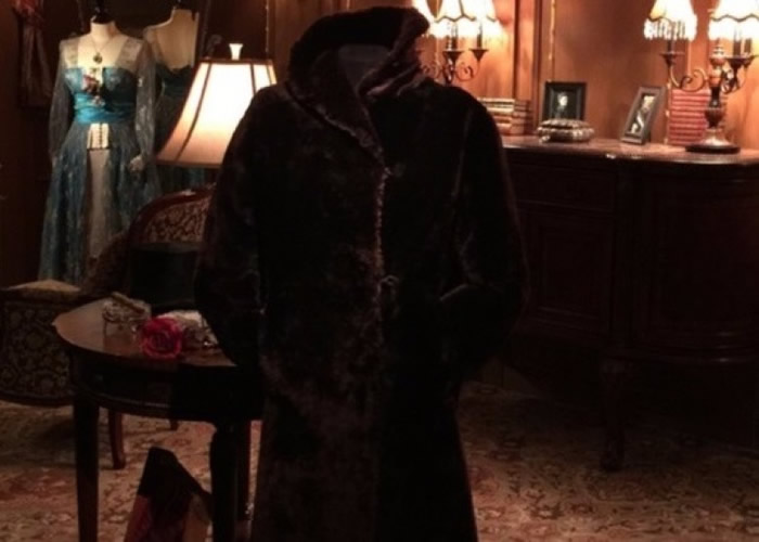 ë�����������ͷ��Ů����Ա���С�