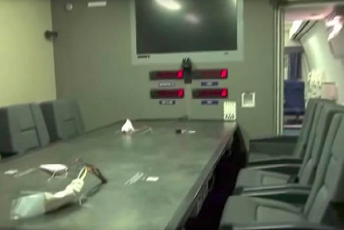 美国总统“末日客机”E-4B守夜者(Nightwatch) 抵御电磁脉冲的空中指挥所