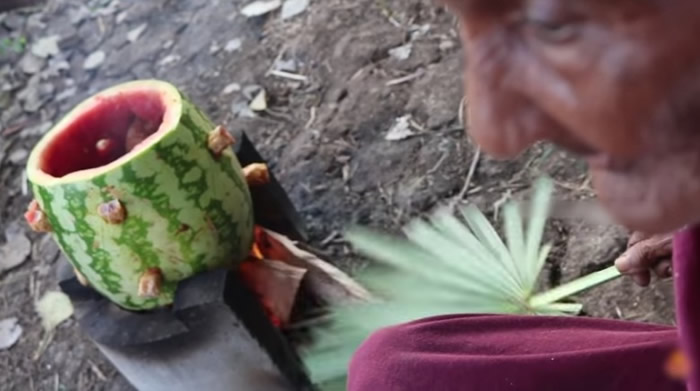 烧西瓜究竟什么味道?