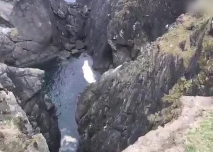 ��ʬλ�ڶ����£�ר���޷�������