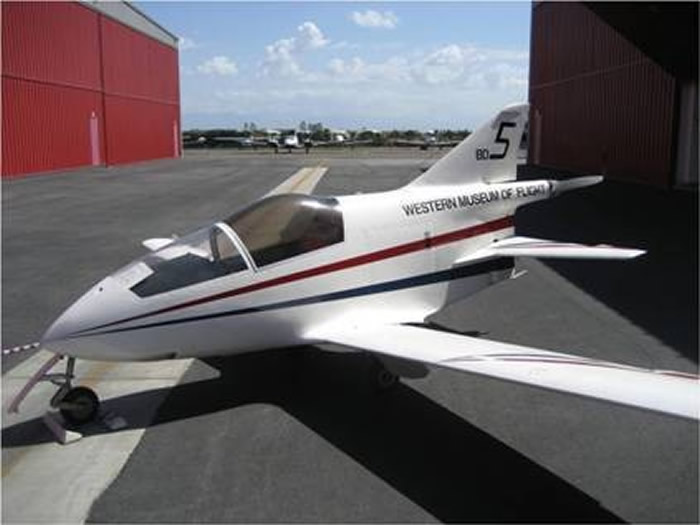 美国西雅图飞行博物馆珍藏世界最小喷射机原型机BD-5 在007电影《八爪女》中出现过