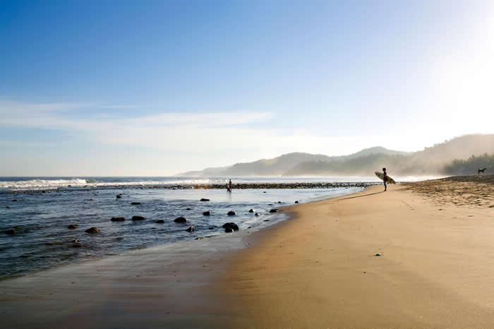 ī������������ PHOTOGRAPH BY LISA SEAMAN, AURORA