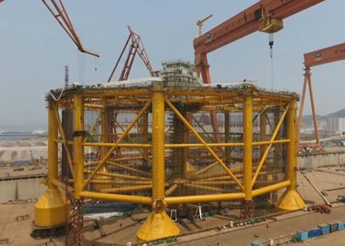 国产半潜式智能海上渔场,近日成功交付挪威业主。