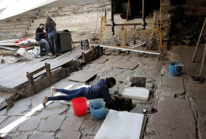 ī����ų������ܷ��㳡����5����ǰ�����ؿ˵۹�ʱ�ڵĻƽ���Ʒ