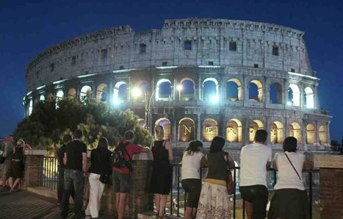 古罗马建筑稳固的秘密是不同的水泥构造。