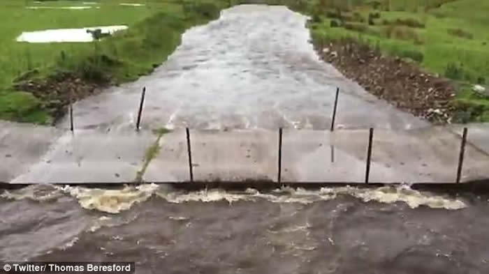 Ӣ��Լ�˿��ȵظɺԺӵ���������±�������ˮ ��Ȼ��ò˲���Ȼ��ͬ