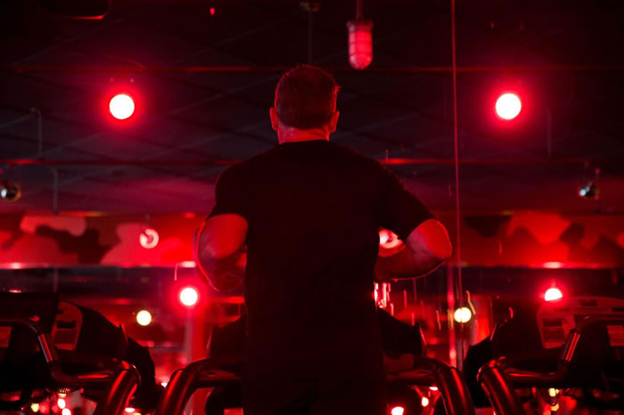 2013��7��16�����ڶ���һλѧԱ�ڰ��𣮽ܣ�Barry Jay������ġ������ȡ������ϲ����ܲ������ص�λ�ڰ���������ŦԼ�ġ���ѵӪ���������ٵġ�����ѭ������