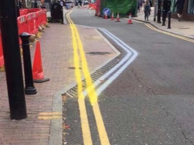 ��������˫���߻��󵼼�ʻ�ߡ�