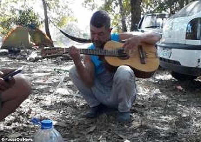 巴西农夫河边工作时遭鳄鱼拖到水里吞食 捕获解剖后在肚内发现骨骸