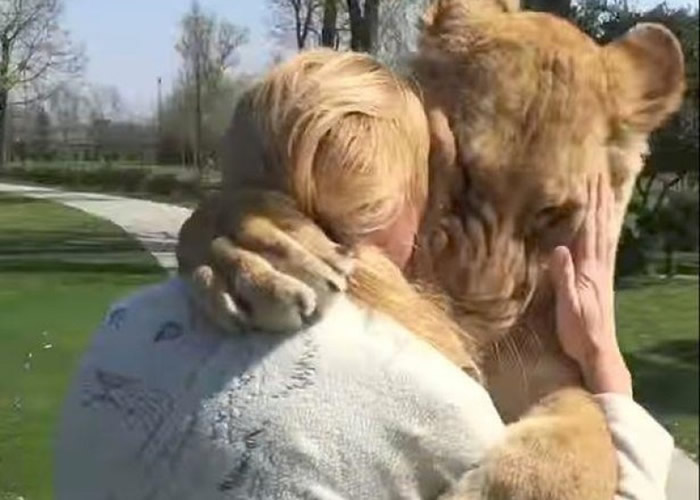 ˹工˶԰ͷʨǰŮ˼ӵ