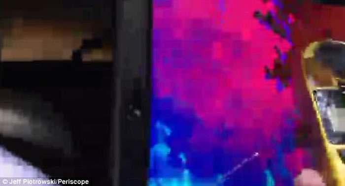 쫷��ά��½�������ݣ�׷������¥��ֱ�� ����ͻ�ж�