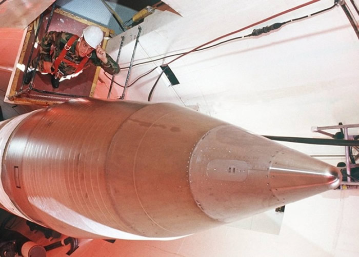 ���3���޼ʵ����������۶��꣬������¼�ȡ����