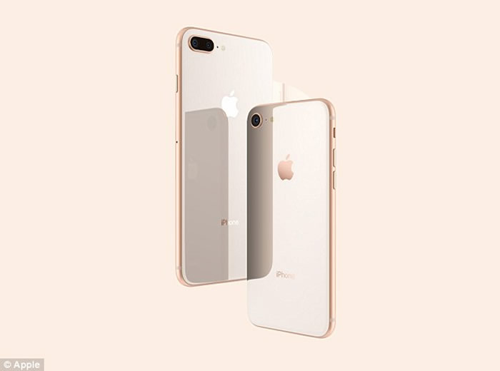 iPhone 8和十周年纪念版iPhone X推出 现场见证苹果十年磨一剑的手机十大进化