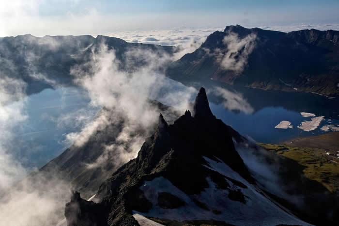 ӳRyanggang Provniceİֵİͷɽ PHOTOGRAPH BY DAVID GUTTENFELDER, AP