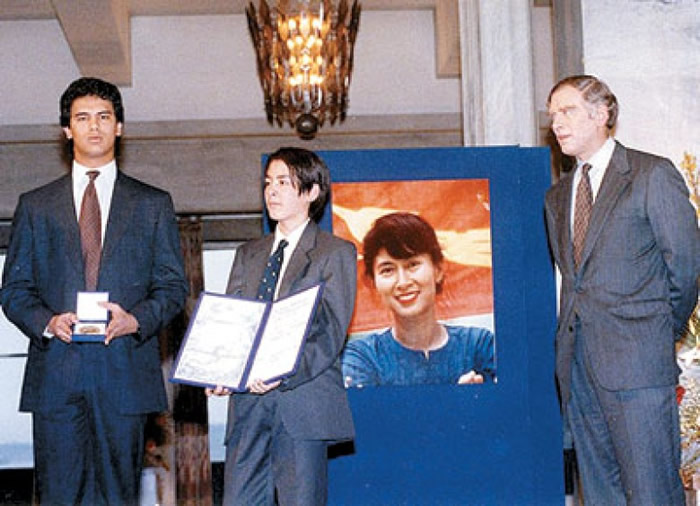 ��ɽ��ʱ�Ա����������ʱ�������������Ӵ��졣