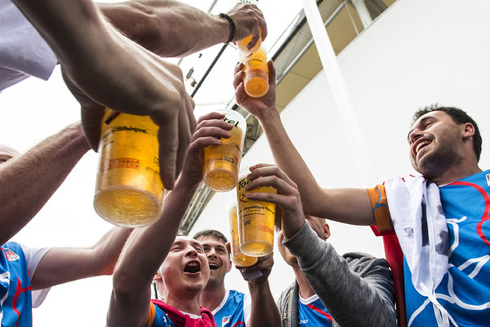 Ӣ����ϣ�ش�ѧ�о����ֺȾ������������ǰ�ļ���ӡ�����