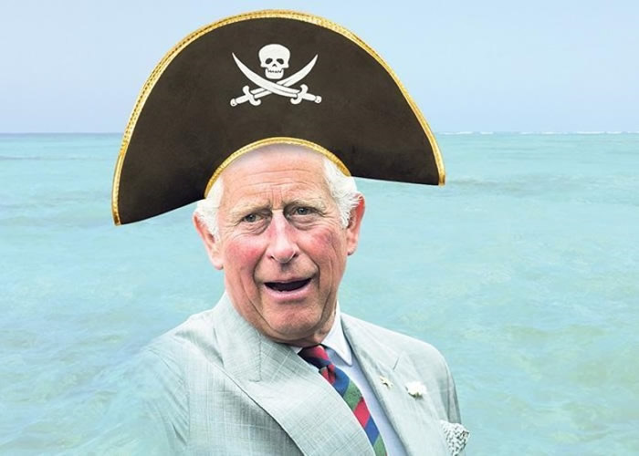 查尔斯被改图,戴上海盗帽。