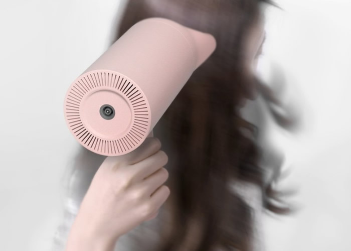 ޹紵磬Ůʿڴͷͬʱˮͷ֮ϡ