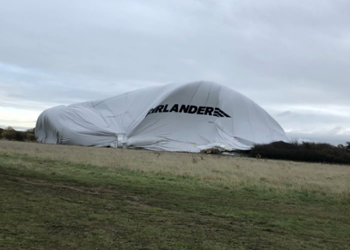 飞船自行放气。