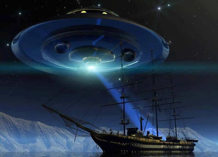 神秘的百慕大三角与外星人有关?哥伦布曾目击UFO亮光