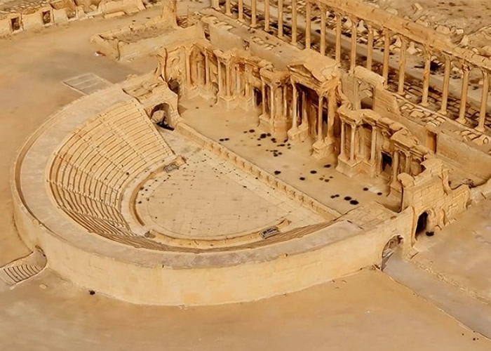 研究人员利用3D模型技术“还原”古城原貌。