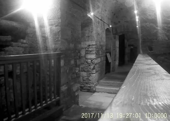 Ӣ����ǰ�����ֶ�����������̽�� �ĵú����˿���Ʈ�������컭��