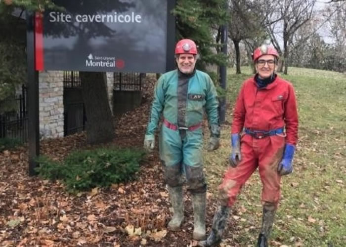 勃朗(左)与卡龙(右)的兴趣是洞穴探察。