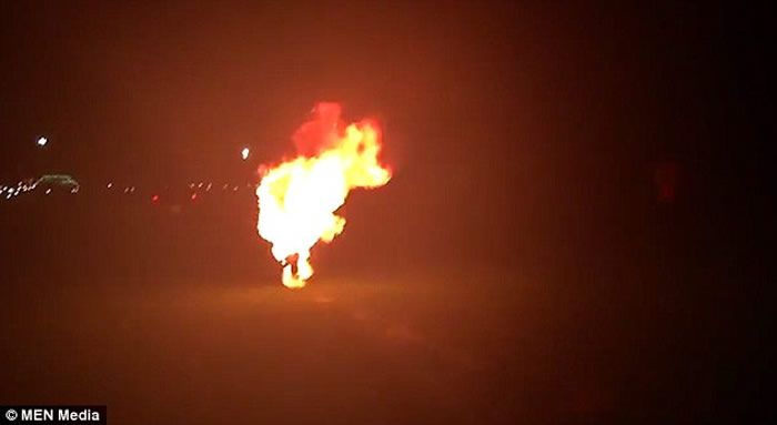 �����Ż������Զ���ˣ�Ӣ������������Antony Britton��2���˹�����¼