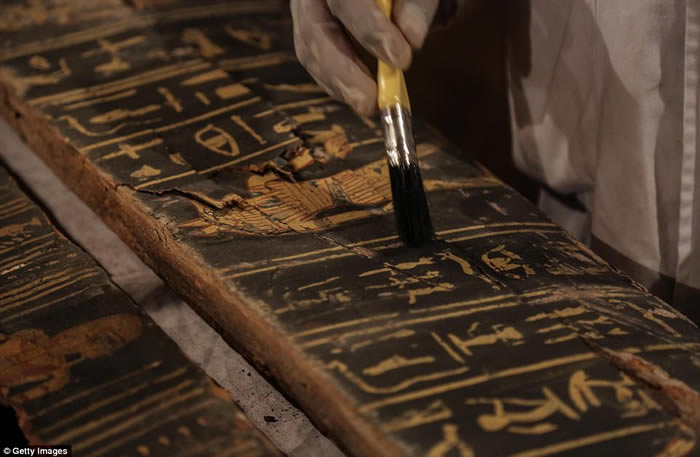 埃及古墓发现3500年前木乃伊 身分疑是“新王国”高级官员