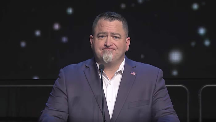 美军“先进航天威胁识别计划”计划前负责人Luis Elizondo:外星人到访地球真有其事