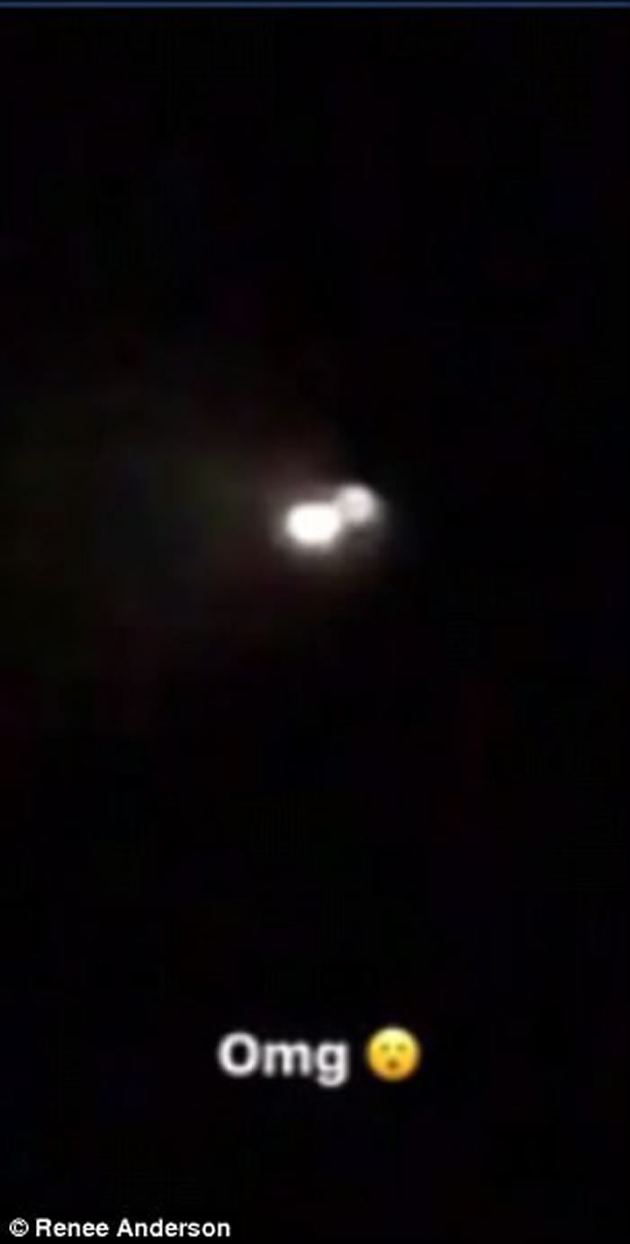 UFO再访澳大利亚?阳光海岸夫妇目击夜空神秘光团