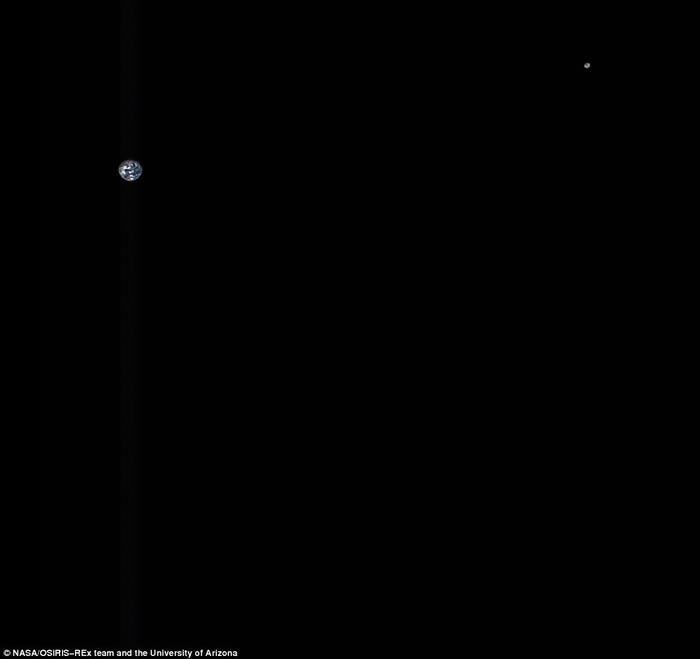 NASA发布OSIRIS-REx新照片:地球与月球闪耀太空
