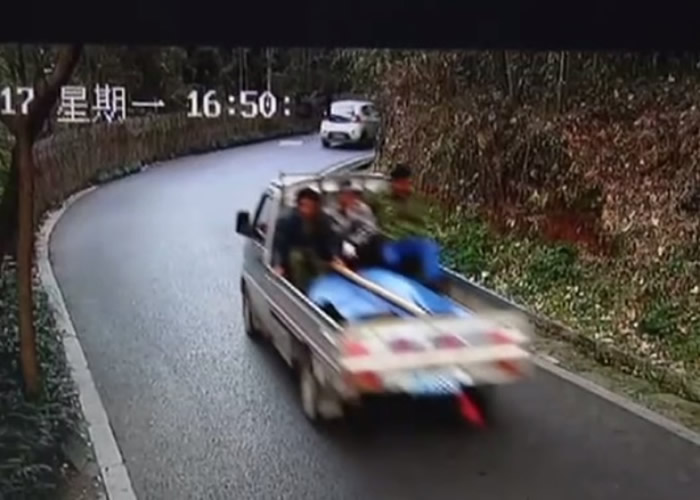 ���й��˷ֶ�ν������������Լ����С�