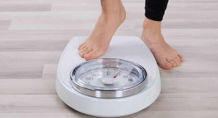 《营养和代谢》杂志:印度专家发现在油腻食物中加入黑胡椒同样可起到减肥效果