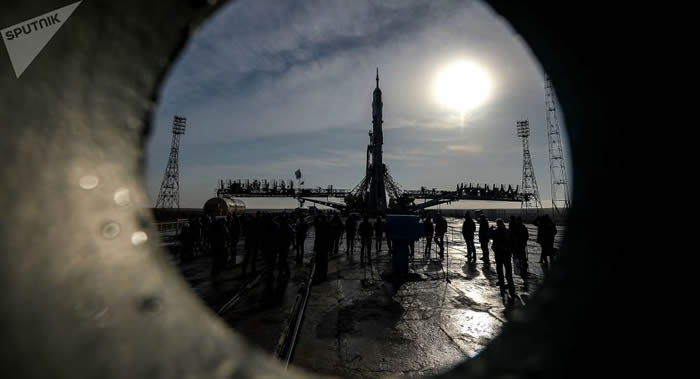 ����˹����ίԱ�����ڰݿ�Ŭ��ȷ�����ʿռ�վ���³�Ա����