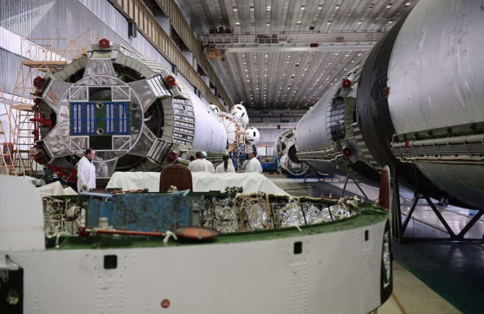 ��³���з���Һ��������������