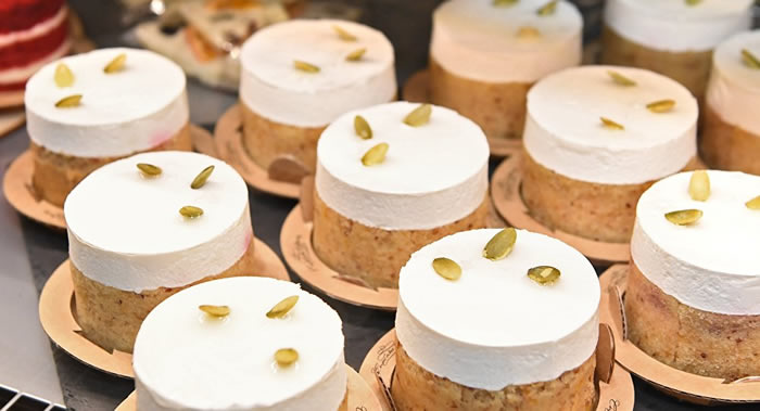 Cell ReportsFGF21ӰǶƺʳȺó̶