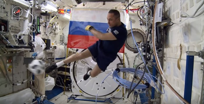 ����˹�Ա�������籭 �ڹ��ʿռ�վ��������