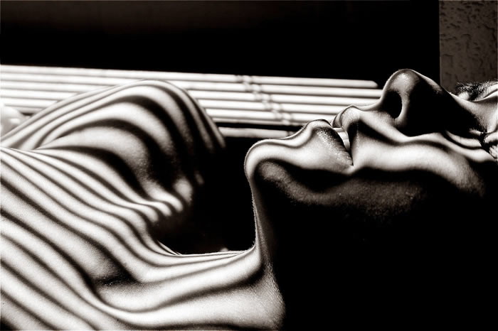 睡得太多或太少都会损害健康