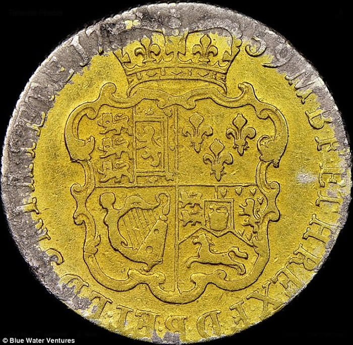 7个月前在大西洋海底发现的古船残骸 证实是1838年沉没的“普瓦斯基号”