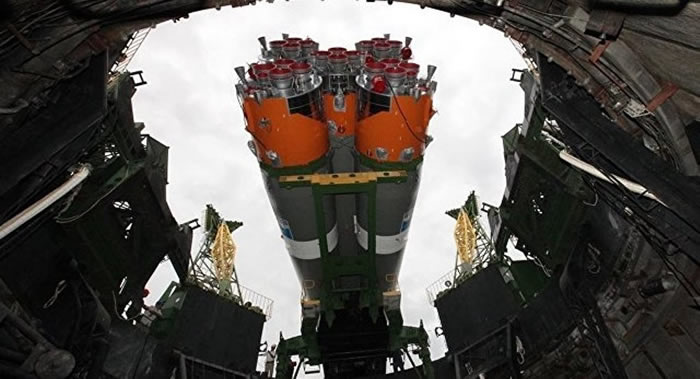 �վ�������˹���˷ɴ��Դ���¼��ʱʵ������ʿռ�վ�ĶԽ��Ǻ��������ͻ��