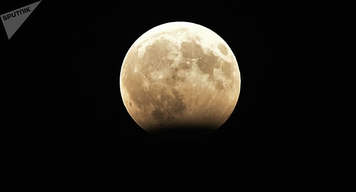 俄罗斯将向中国展示创建月球站项目构想