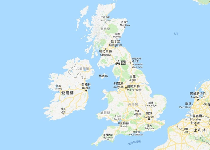 爱尔兰西岸面向英国。