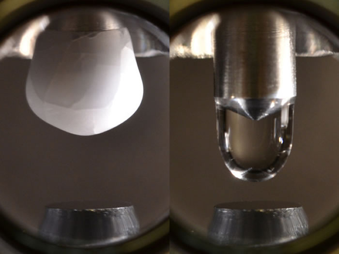 图左为最干净的冰,右为最干净的水。